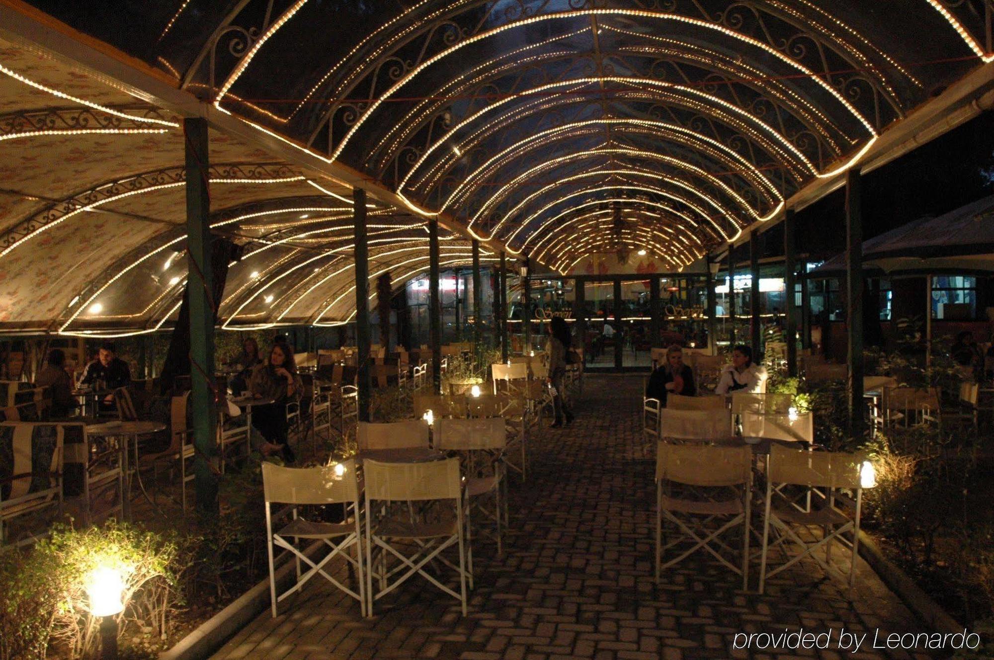 Seven 3* Tirana